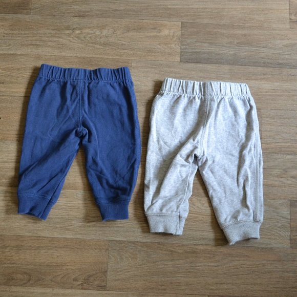 Carter's Sweatpants Pants Bundle Set Navy and Gray Size 6 months Bottoms - Picture 2 of 4